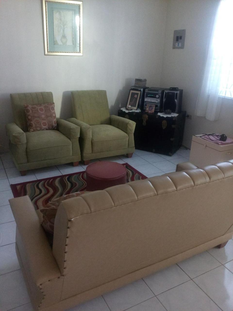 Appartement Cozy & Comfy à Portmore Extérieur photo